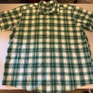 Patagonia green checkered short sleeve shirt xl